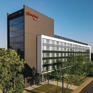 Hotel Hampton By Hilton Reduta ***